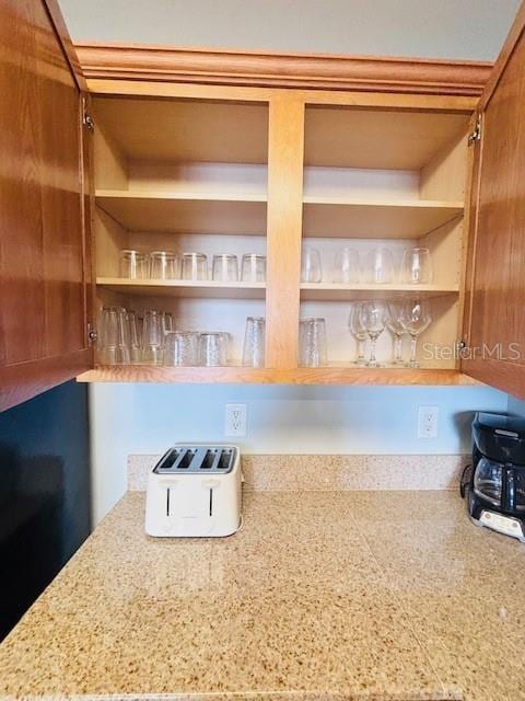 13415 Blue Heron Beach Dr Unit 1006, Orlando, FL 32821 - view of pantry