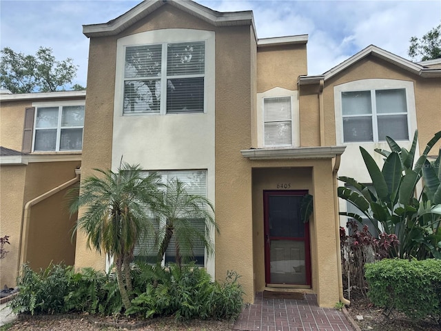 6405 Osprey Lake Cir, Riverview, FL 33578 - view of front of house with stucco siding