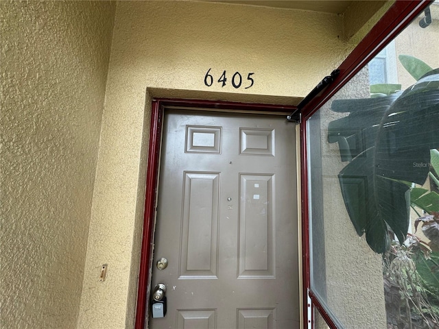 6405 Osprey Lake Cir, Riverview, FL 33578 - entrance to property with stucco siding