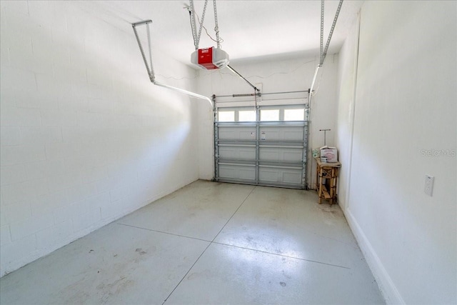 16637 Ashton Green Dr, Lutz, FL 33558 - garage featuring a garage door opener
