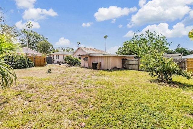 5101 13th Ave S, Gulfport, FL 33707 - view of yard with a fenced backyard