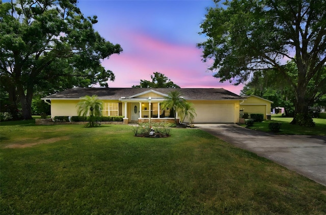 1703 Ryan Dr, Lutz, FL 33549