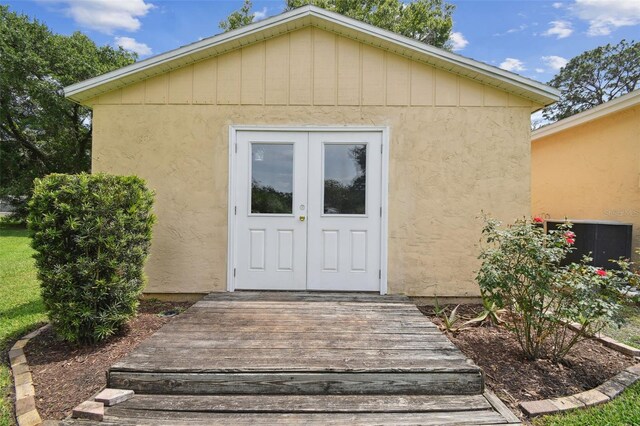 1703 Ryan Dr, Lutz, FL 33549