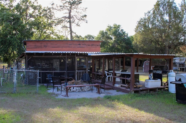 16536 Caldwell Ln, Spring Hill, FL 34610 - exterior space featuring fence