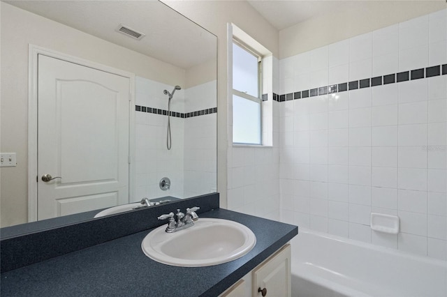20221 Vintage Oaks Pl, Tampa, FL 33647 - full bath with shower / washtub combination and vanity