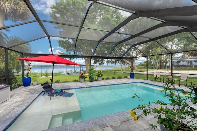 297 Lakeview Dr, Tarpon Springs, FL 34689 - outdoor pool featuring a patio area, a yard, and glass enclosure