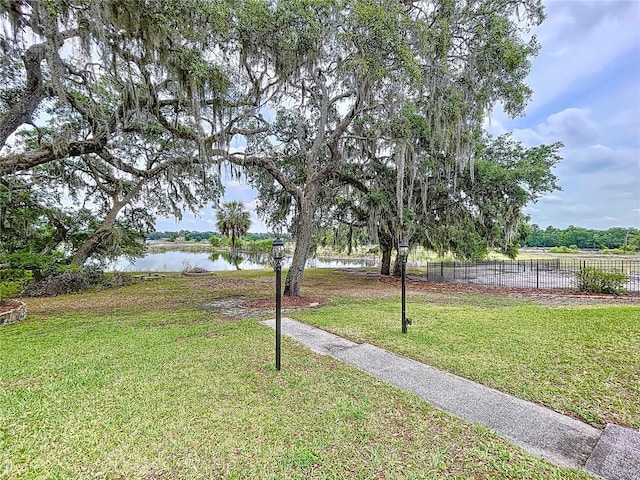 5058 Westlake Blvd, Dade City, FL 33523 - view of yard with a water view