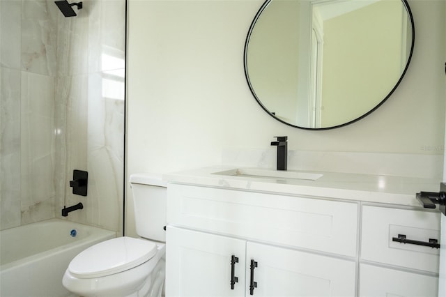 12484 Cross St, Largo, FL 33773 - full bathroom featuring vanity, toilet, and shower / tub combination