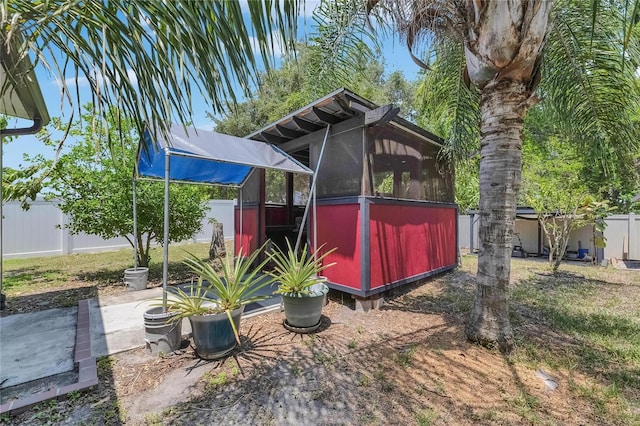 10636 Dawns Light Dr, Riverview, FL 33578 - view of outbuilding featuring a fenced backyard