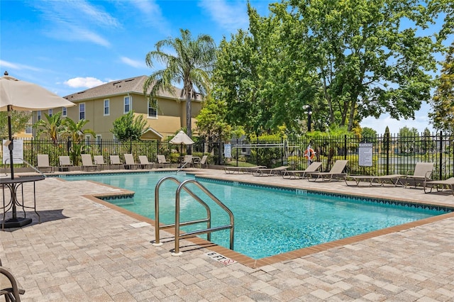 8848 Moonlit Meadows Loop, Riverview, FL 33578 - community pool with a patio