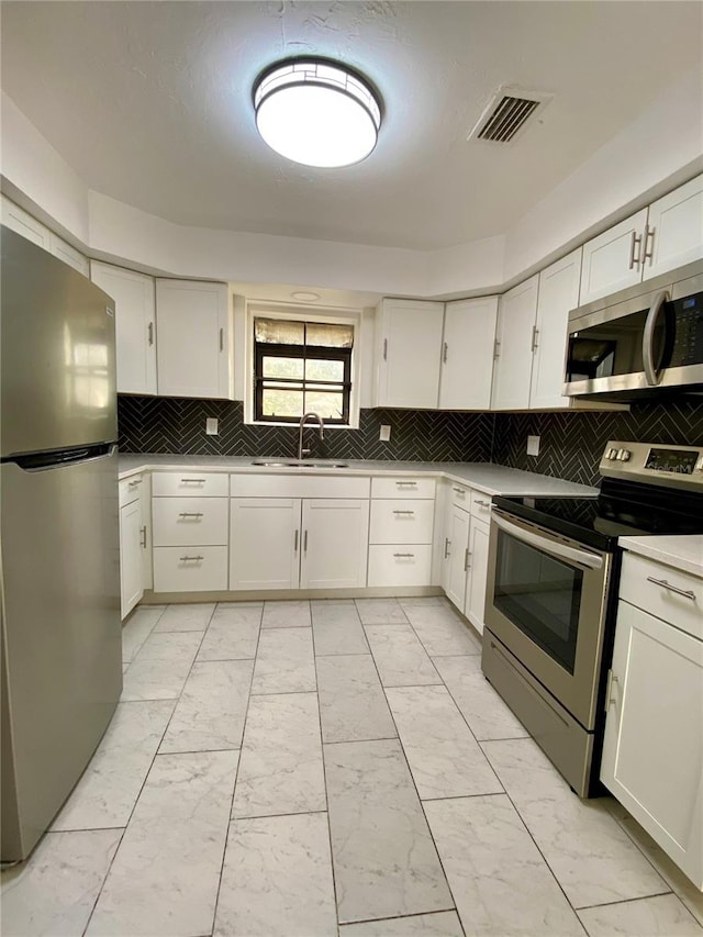 2400 13th Ave S, Saint Petersburg, FL 33712 - photo 2