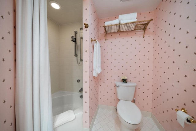 4 Belleview Blvd Unit 802, Belleair, FL 33756 - full bathroom with baseboards, tile patterned floors, shower / bath combo, and toilet