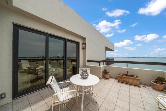 4 Belleview Blvd Unit 802, Belleair, FL 33756 - balcony with a water view