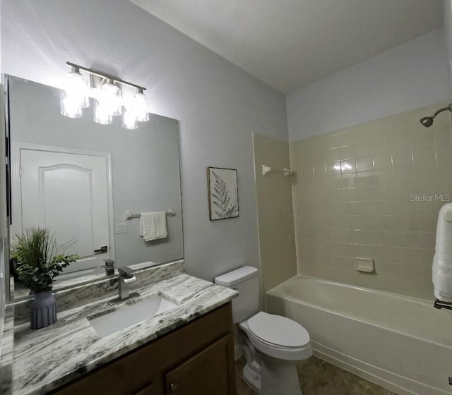 full bath with shower / tub combination, vanity, tile patterned floors, toilet, and an inviting chandelier