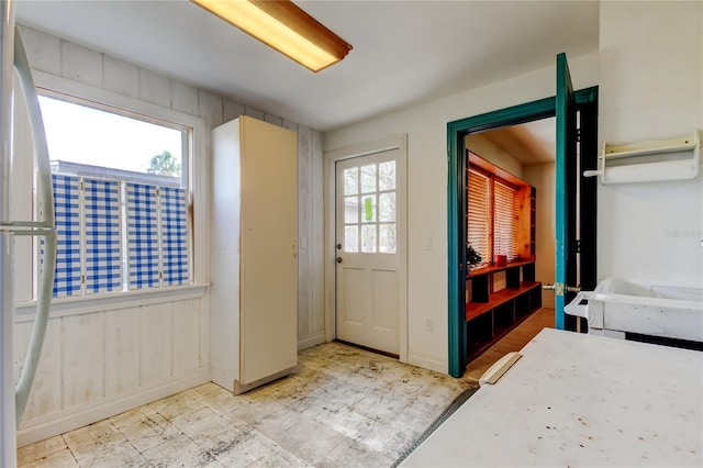 919 Sandpiper Way S, Saint Petersburg, FL 33707 - view of doorway to outside