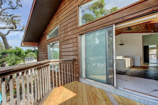 919 Sandpiper Way S, Saint Petersburg, FL 33707 - view of wooden deck