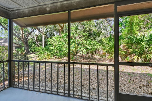 2953 Yucca Ct, Palm Harbor, FL 34684 - view of unfurnished sunroom