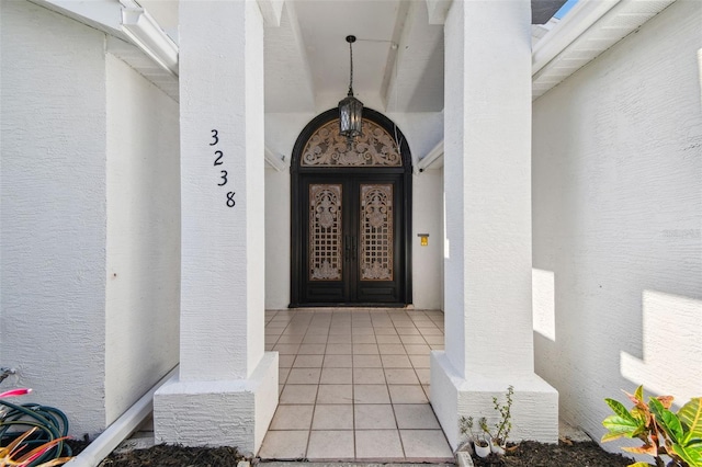 3238 Cullendale Dr, Tampa, FL 33618 - entrance to property with stucco siding