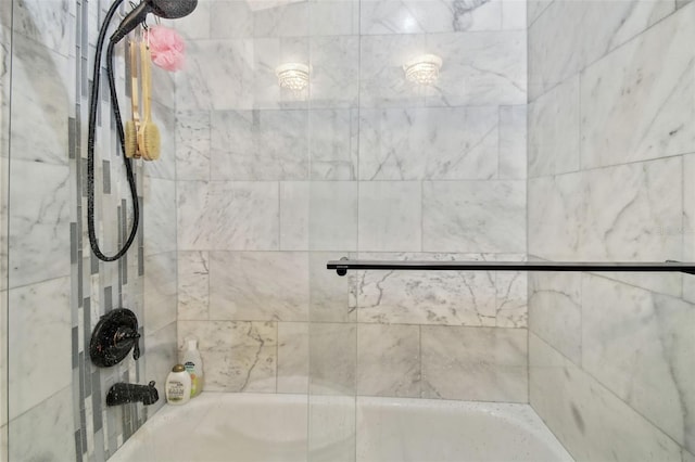 3238 Cullendale Dr, Tampa, FL 33618 - full bath with shower / bathtub combination