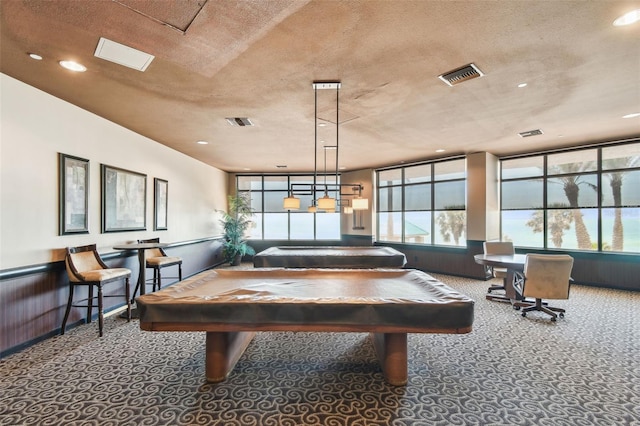 game room with carpet floors, recessed lighting, pool table, and visible vents