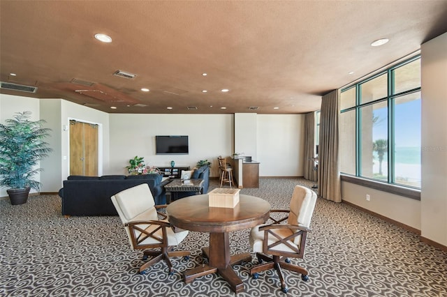 dining space with carpet floors, baseboards, recessed lighting, and visible vents