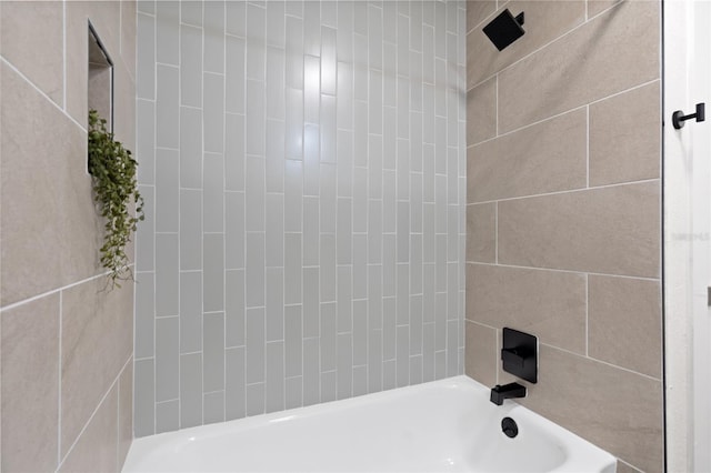 1443 Paloma Ln, Dunedin, FL 34698 - full bathroom featuring shower / washtub combination