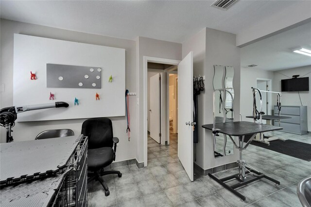 126 Ridgewood Ave, Brandon, FL 33510 - office space with baseboards and visible vents