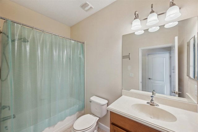 12831 White Bluff Rd, Hudson, FL 34669 - bathroom featuring toilet, vanity, shower / bath combination with curtain, and baseboards