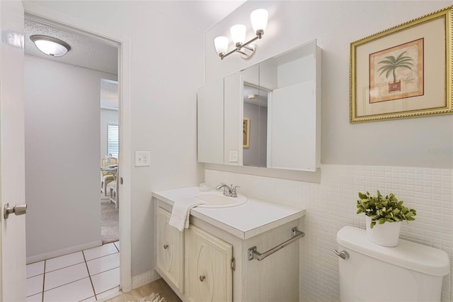 5356 81st St N Unit 26, Saint Petersburg, FL 33709 - bathroom with vanity, tile patterned floors, and toilet