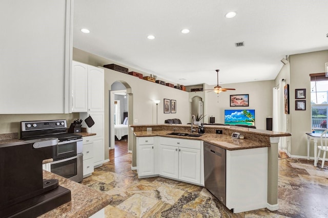 25330 Conestoga Dr, Land O Lakes, FL 34639 - photo 10