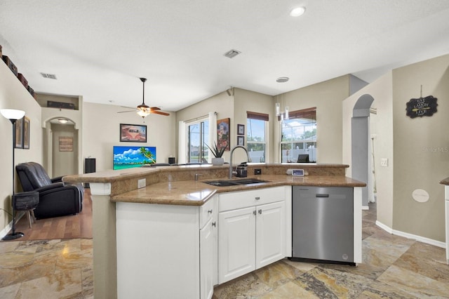 25330 Conestoga Dr, Land O Lakes, FL 34639 - photo 11