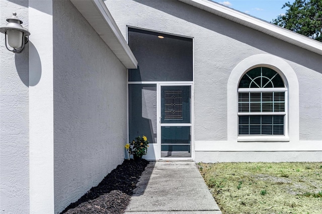 13613 Laraway Dr, Riverview, FL 33579 - entrance to property featuring stucco siding