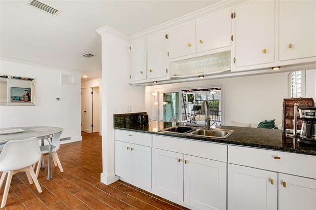 4681 Carson St NE, Saint Petersburg, FL 33703 - photo 6