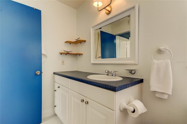 1115 Rue Des Chateaux Unit 2B, South Pasadena, FL 33707 - bathroom featuring vanity