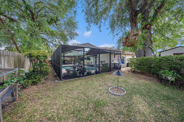616 Highview Cir S, Brandon, FL 33510 - view of yard featuring glass enclosure