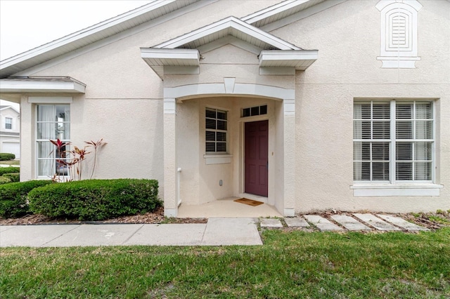 6260 Olivedale Dr, Riverview, FL 33578 - entrance to property with stucco siding