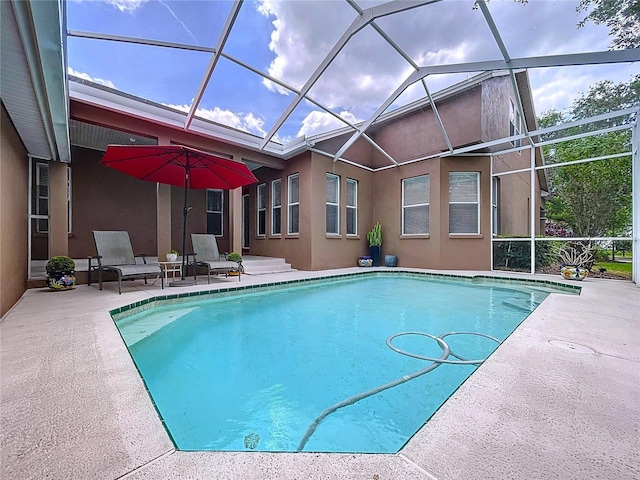 10309 Marchmont Ct, Tampa, FL 33626 - outdoor pool with a patio and a lanai