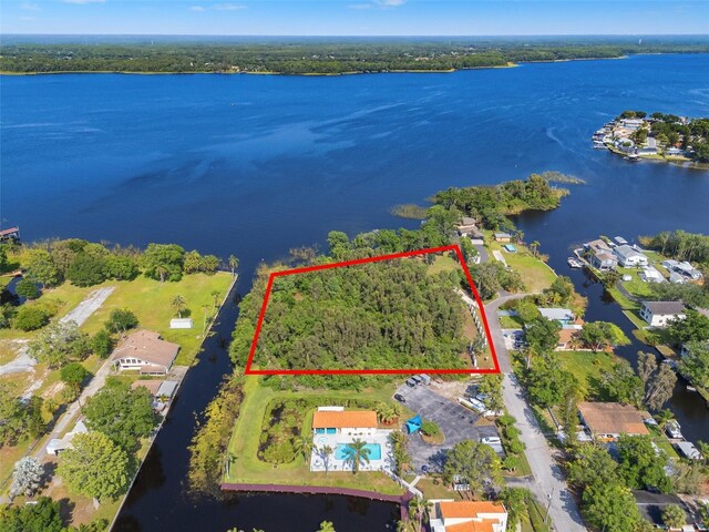 2661 Cyprus Dr, Palm Harbor, FL 34684