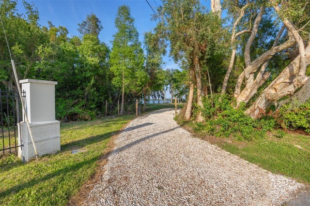 2661 Cyprus Dr, Palm Harbor, FL 34684