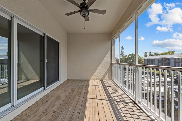 balcony featuring ceiling fan