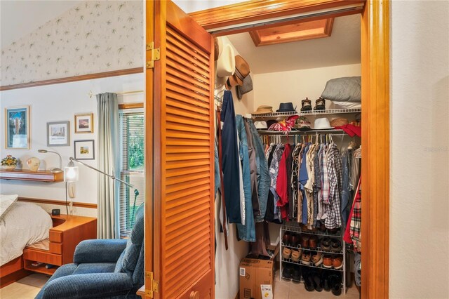 7353 Dogwood Cres, Spring Hill, FL 34607 - view of closet