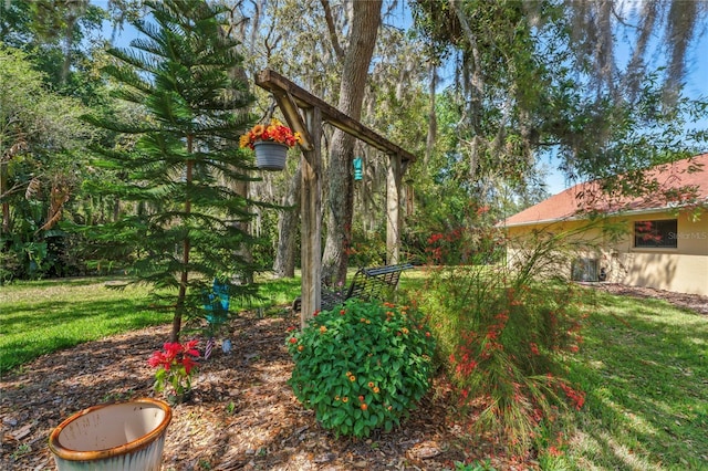 7353 Dogwood Cres, Spring Hill, FL 34607 - view of grassy yard