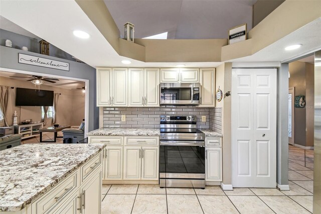 4346 Thomas Wood Ln E, Winter Haven, FL 33880 - photo 15