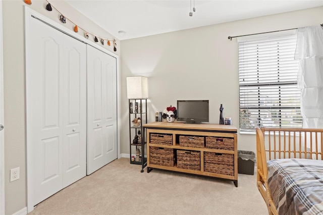 11871 Crestridge Loop, Trinity, FL 34655 - carpeted bedroom featuring a closet