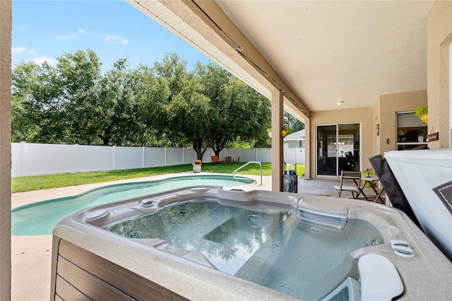 11845 Newberry Grove Loop, Riverview, FL 33579 - view of swimming pool featuring a hot tub, a fenced backyard, and a patio area