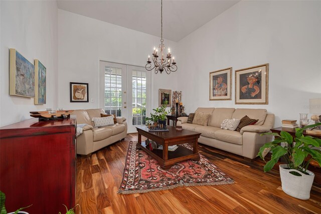 4766 Royal Palm Cir NE, Saint Petersburg, FL 33703 - photo 8