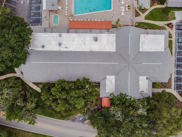 8531 Woodcrest Dr, Port Richey, FL 34668 - aerial view of a pool