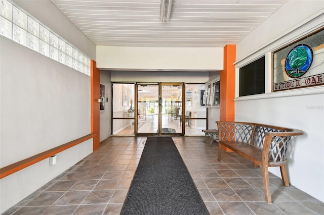 8531 Woodcrest Dr, Port Richey, FL 34668 - view of building lobby
