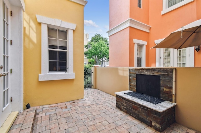 2305 Victoria Gardens Ln, Tampa, FL 33609 - photo 14