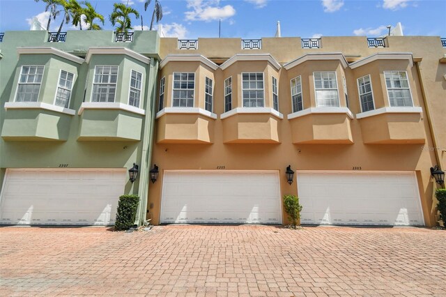 2305 Victoria Gardens Ln, Tampa, FL 33609 - photo 43